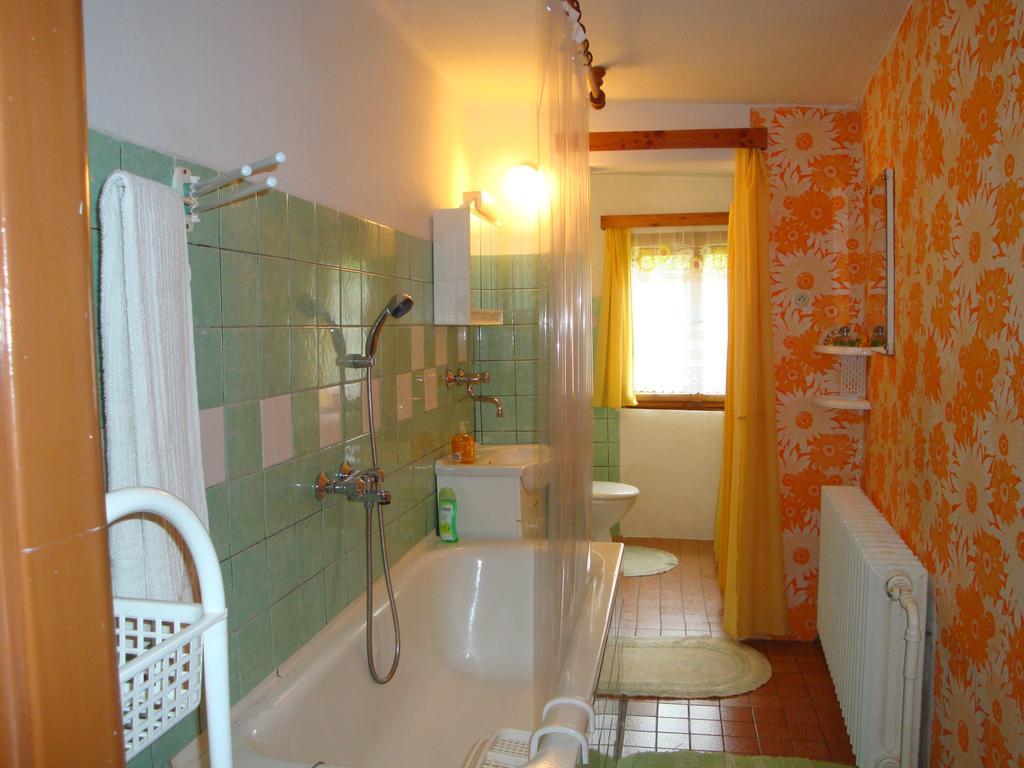 Апартаменты Apartman Na Sumave-Волари Экстерьер фото